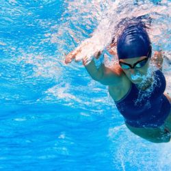 Prefieres nadar en la piscina